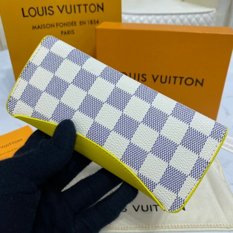 Louis vuitton locations Pineapple Louis Vuitton Damier Azur Woody Glasses Case