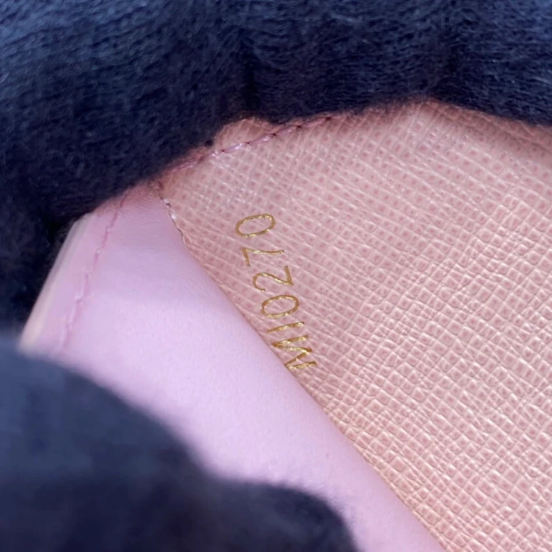 Replica bags lv Goldcolou Louis Vuitton Damier Azur Zoe Wallet Pink