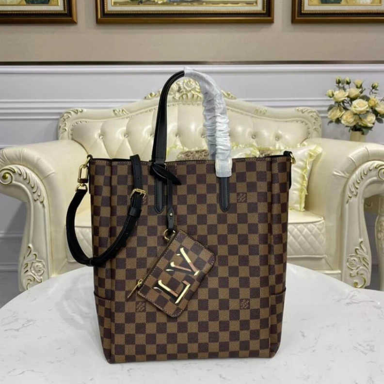 Top lv Inside fl LV Damier Belmont MM Black