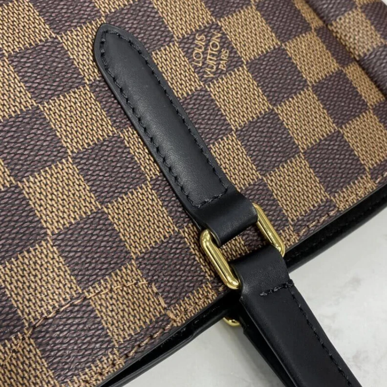 Top lv Inside fl LV Damier Belmont MM Black