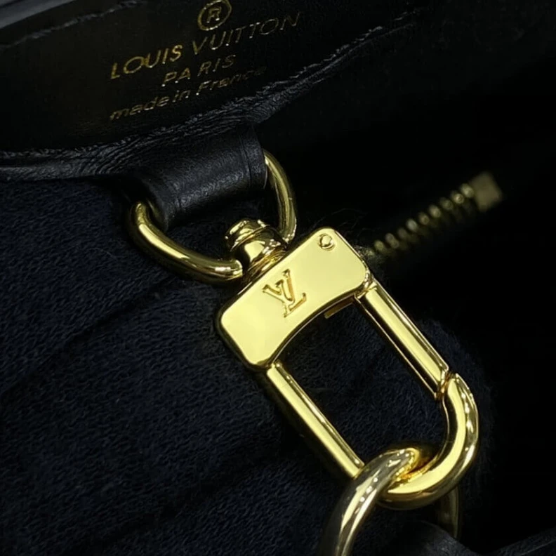 Top lv Inside fl LV Damier Belmont MM Black
