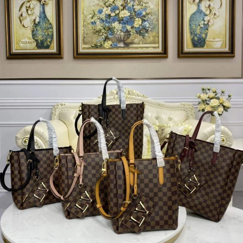 Top lv Inside fl LV Damier Belmont MM Black