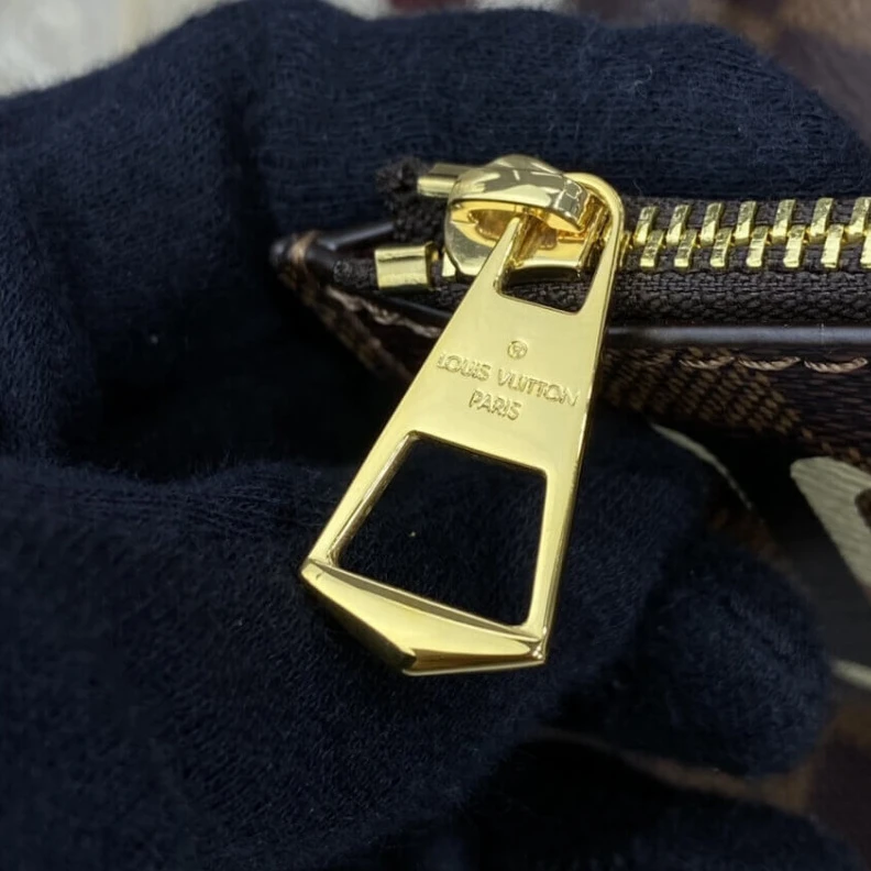 Replica bags Strap dro LV Damier Belmont MM Burgundy