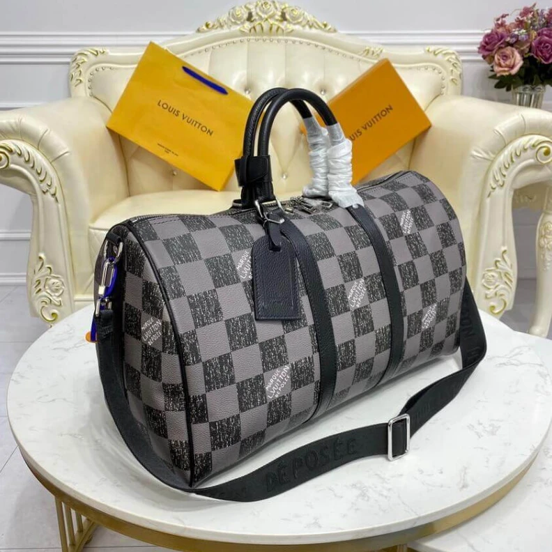 Mythick.ru Louis Vuitton Damier Checkerboard Pattern Keepall Bandoulière 45 Black