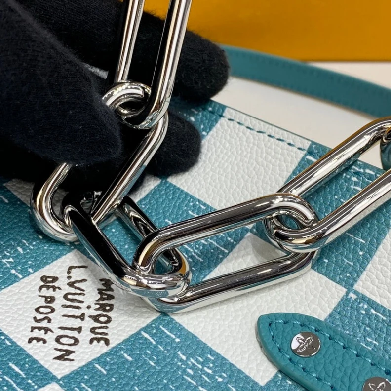 Handle: D Louis Vuitton Damier Checkerboard Pattern Sac Plat XS Turquoise