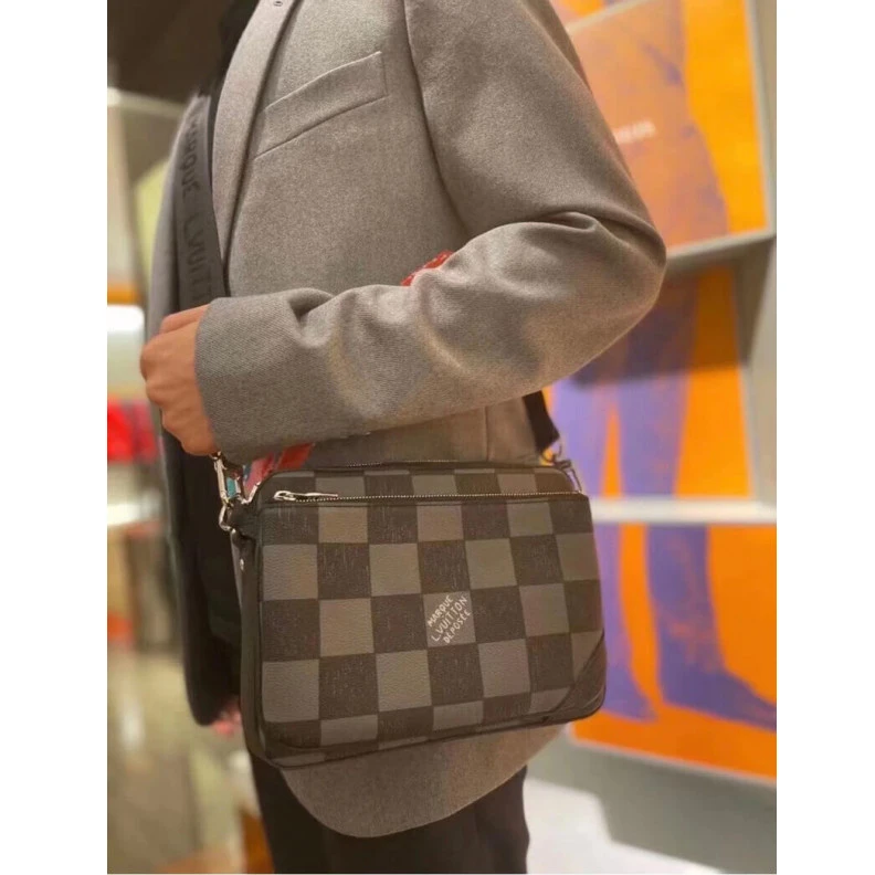Replica bags lv This Trio Louis Vuitton Damier Checkerboard Pattern Trio Messenger