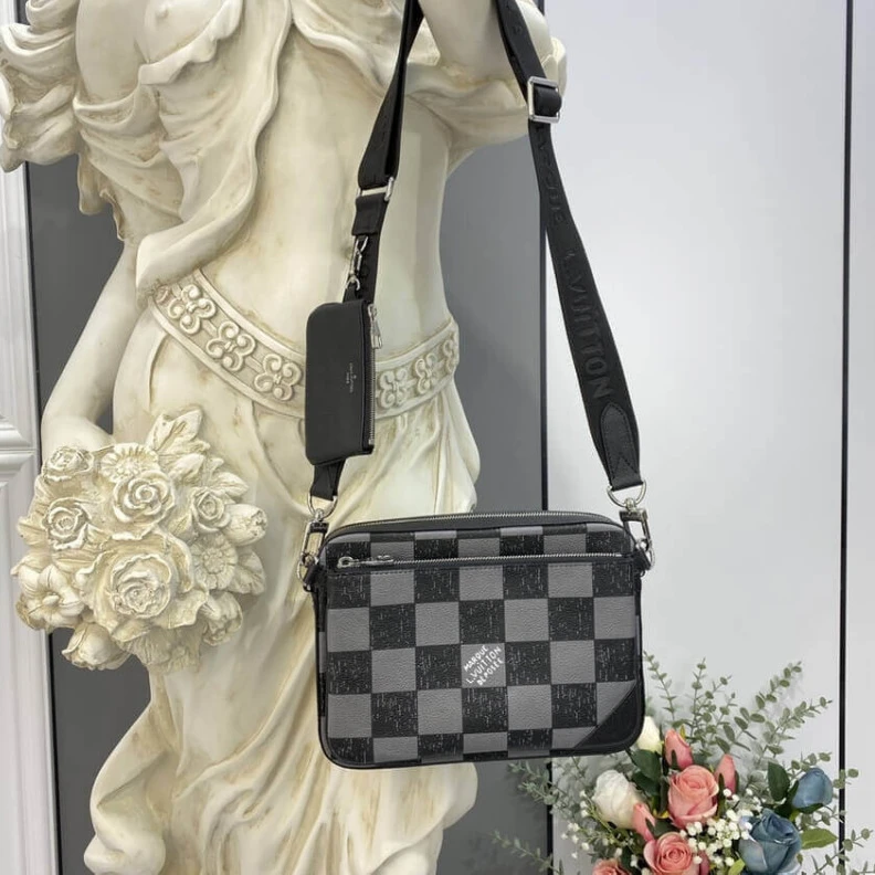 Replica bags lv This Trio Louis Vuitton Damier Checkerboard Pattern Trio Messenger