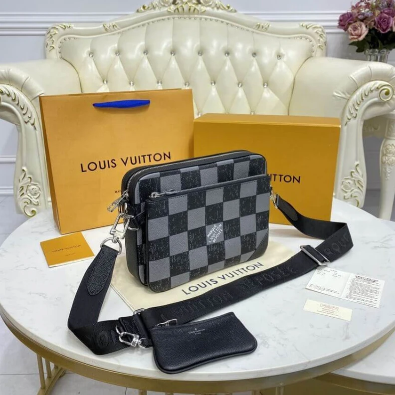 Replica bags lv This Trio Louis Vuitton Damier Checkerboard Pattern Trio Messenger