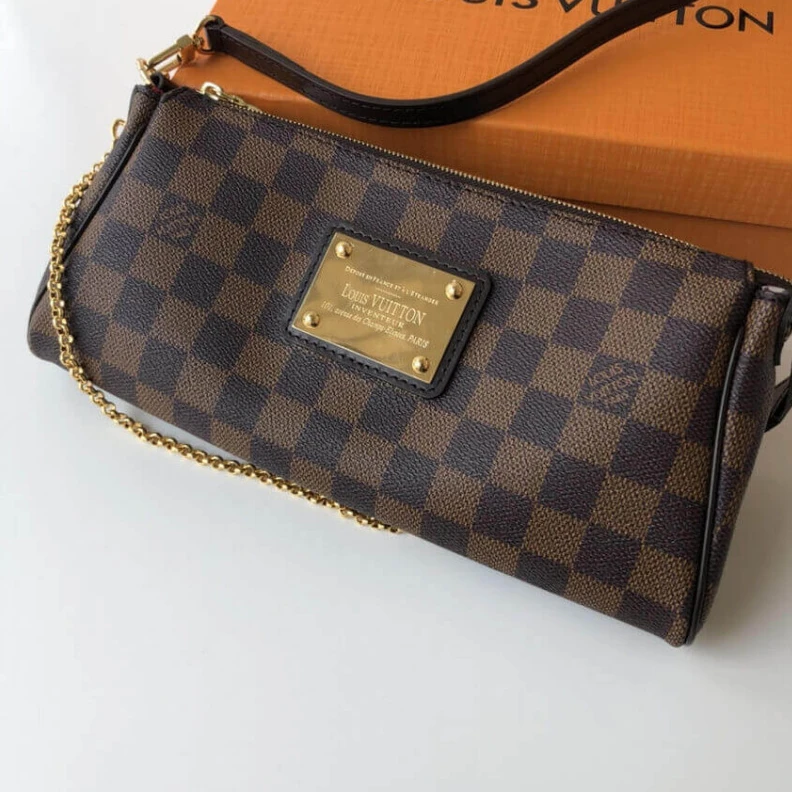 Mythick Textile l LV Damier Ebene Canvas Eva Clutch