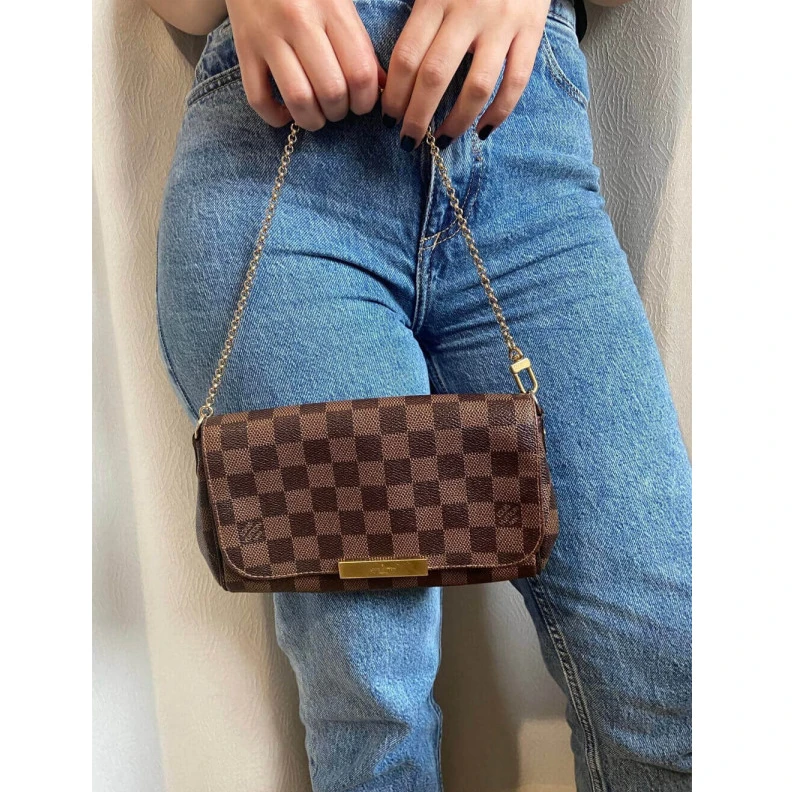 Louis vuitton locations Shiny gol LV Damier Ebene Canvas Favorite PM