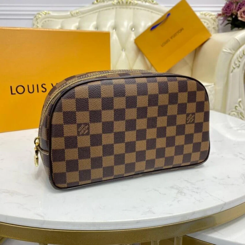Replica bags Washable Louis Vuitton Damier Ebene Canvas Toiletry Bag 25