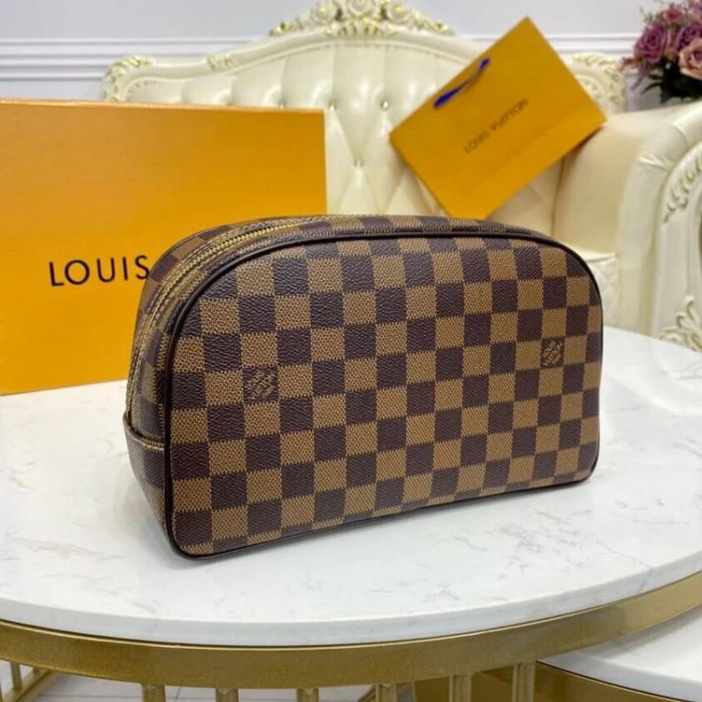 Replica bags Washable Louis Vuitton Damier Ebene Canvas Toiletry Bag 25