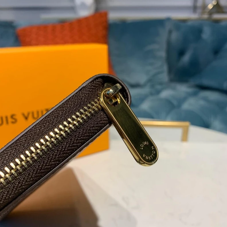 Top lv 1 zipped Louis Vuitton Damier Ebene Canvas Zippy Organizer Wallet