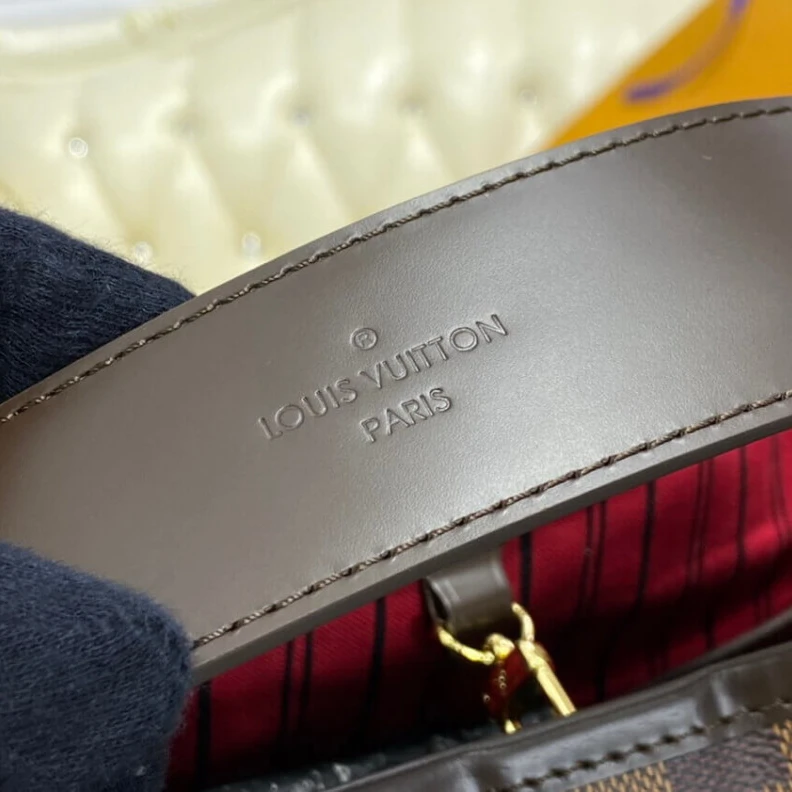 Mythick Snap hook LV Damier Ebene Delightful MM