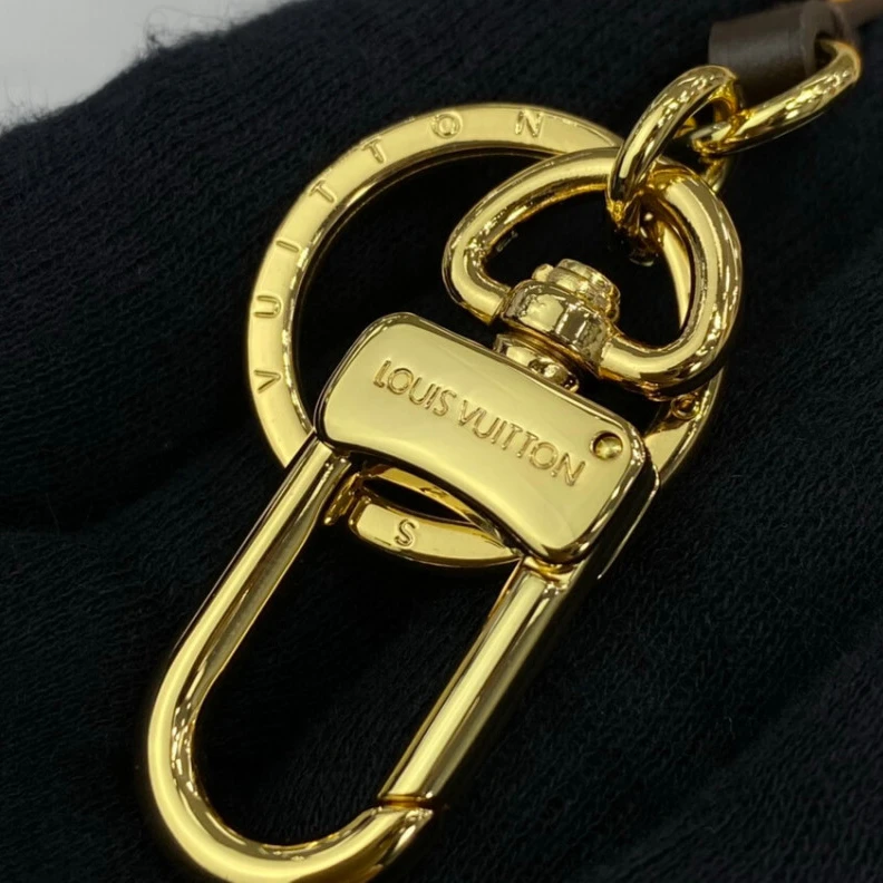 Mythick Snap hook LV Damier Ebene Delightful MM