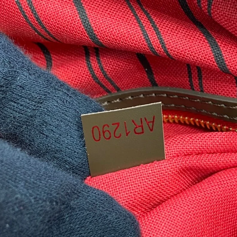 Mythick Snap hook LV Damier Ebene Delightful MM