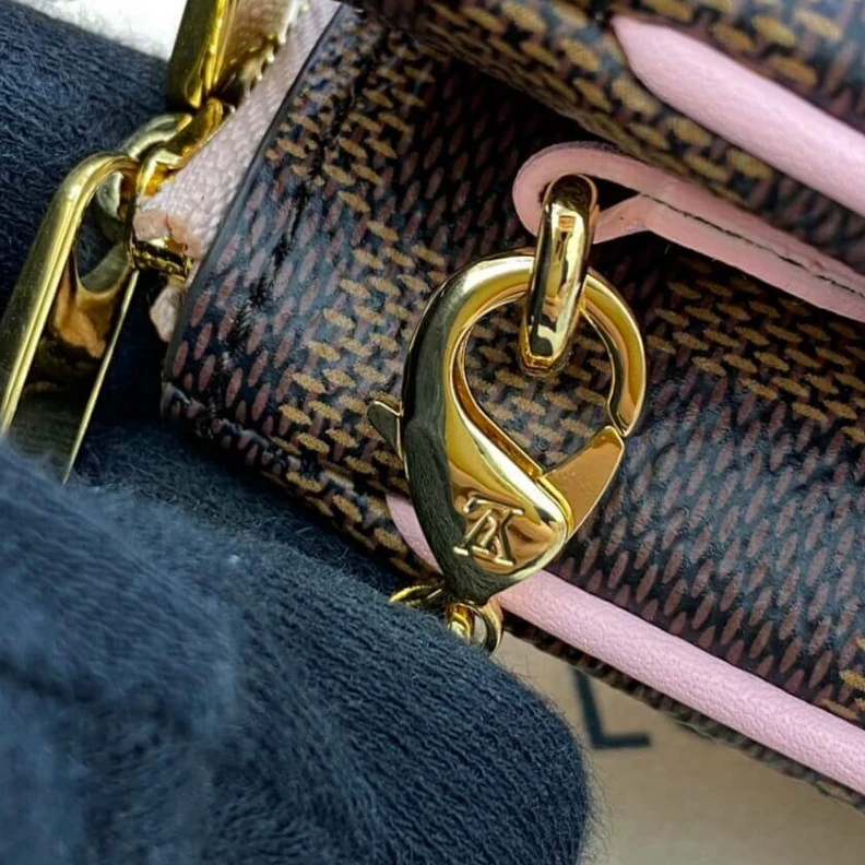 Mythick ru Microfibe LV Damier Ebene Double Zip Pochette
