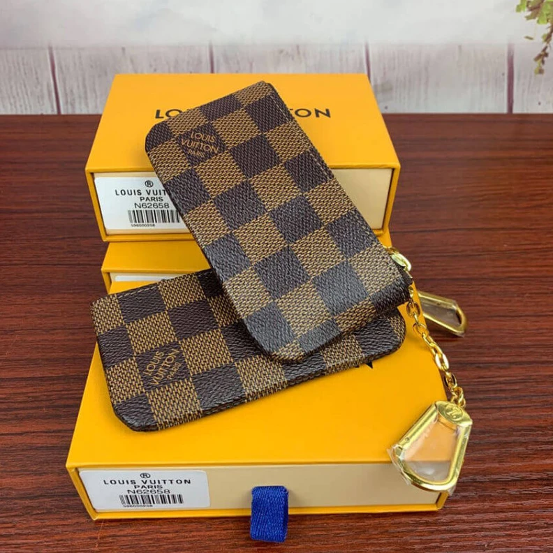 Louis vuitton locations Grained c Louis Vuitton Damier Ebene Key Pouch