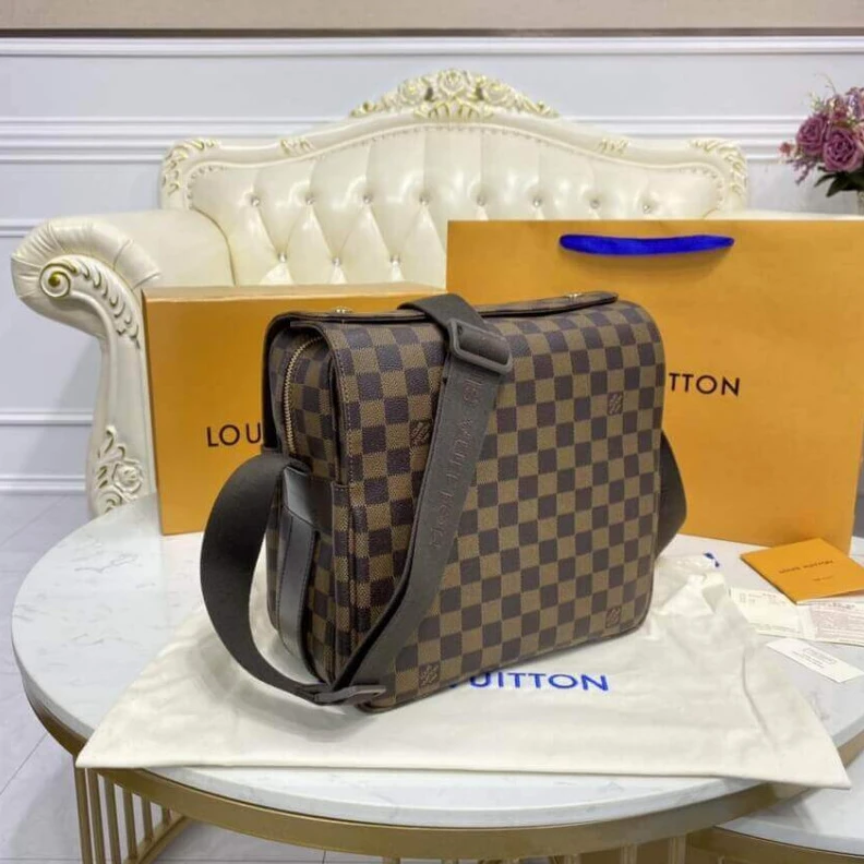 Replica bag This fully Louis Vuitton Damier Ebene Naviglio Messenger Bag