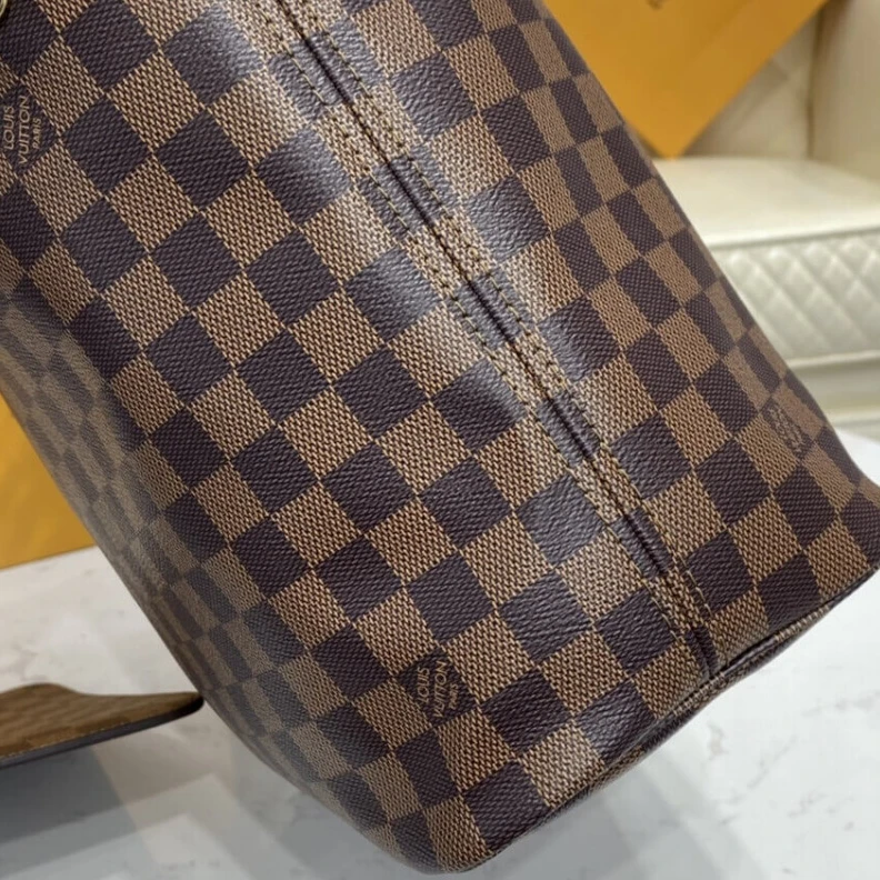 Replica bags lv Cerise Re Louis Vuitton Damier Ebene Neverfull MM Red