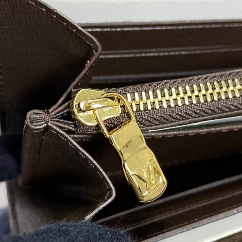 Lv belts replica Press stu Louis Vuitton Damier Ebene Sarah Wallet Brown