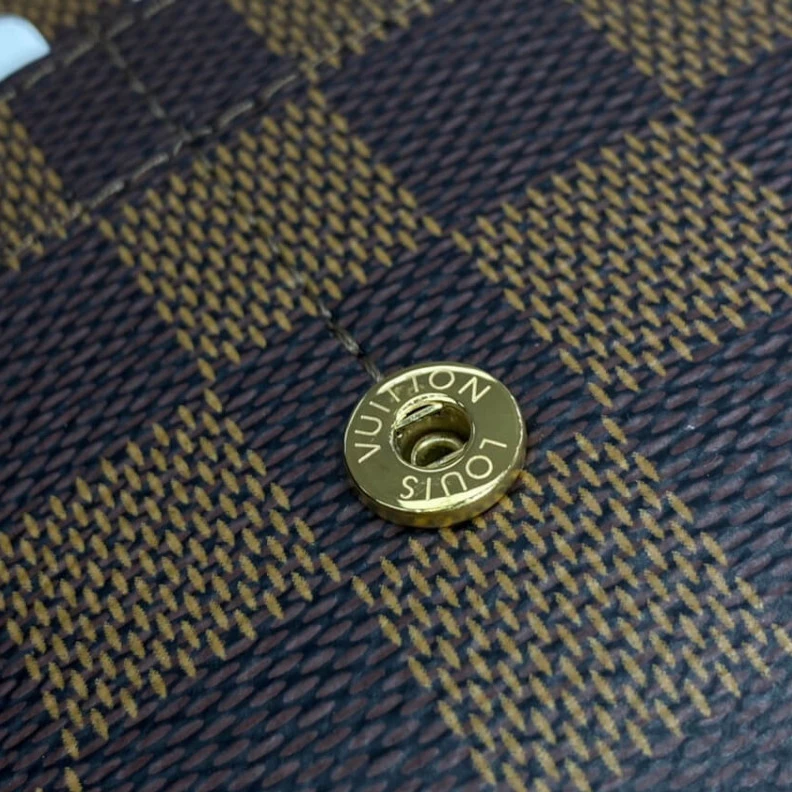 Mythick 16 card s Louis Vuitton Damier Ebene Sarah Wallet Red