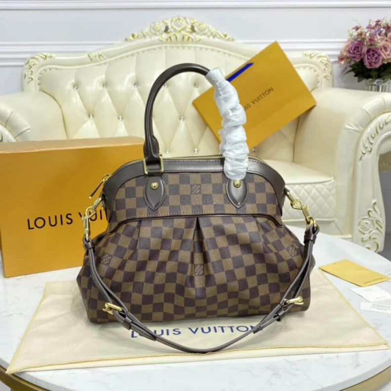 Mythick ru Golden Ha LV Damier Ebene Trevi PM