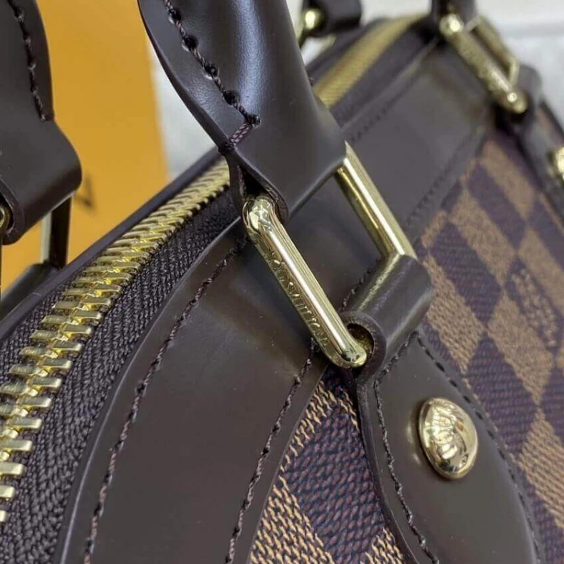 Mythick ru Golden Ha LV Damier Ebene Trevi PM