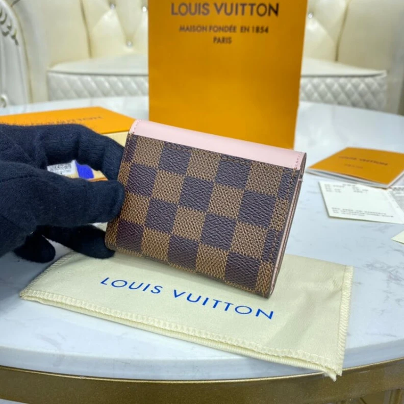 Replica bag Zipped co Louis Vuitton Damier Ebene Zoe Wallet Pink