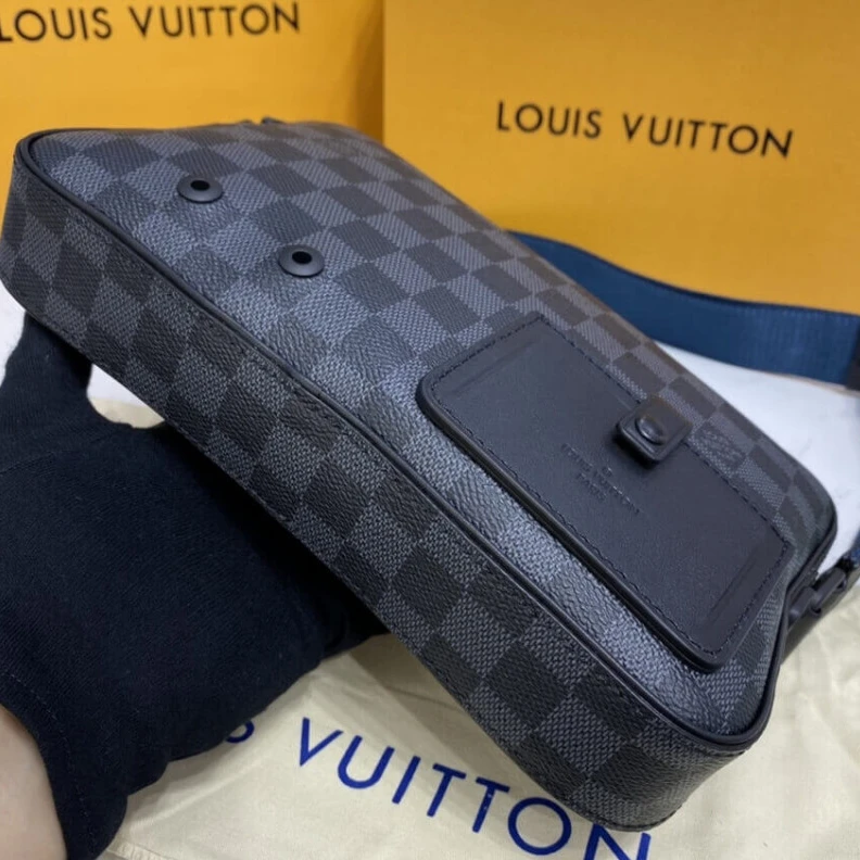 Lv belts replica Textile l Louis Vuitton Damier Graphite Alpha Messenger