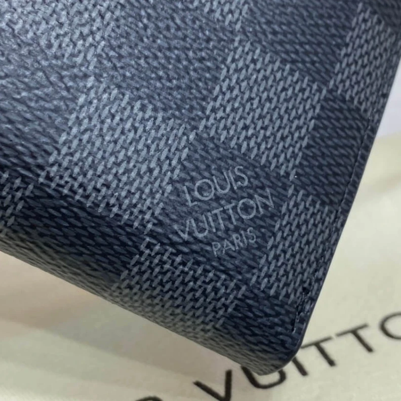 Replica bags Cowhidele Louis Vuitton Damier Graphite Canvas Multiple Card Holder