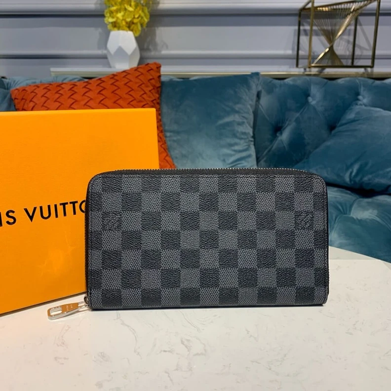 Replica bags Keeping pa Louis Vuitton Damier Graphite Canvas Zippy Organizer Wallet