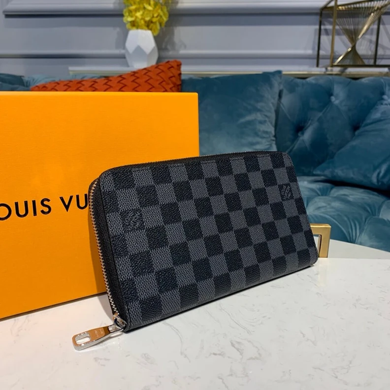 Replica bags Keeping pa Louis Vuitton Damier Graphite Canvas Zippy Organizer Wallet