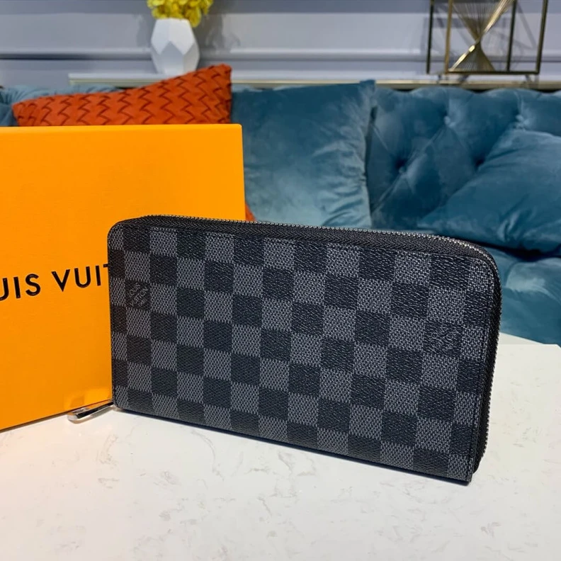 Replica bags Keeping pa Louis Vuitton Damier Graphite Canvas Zippy Organizer Wallet