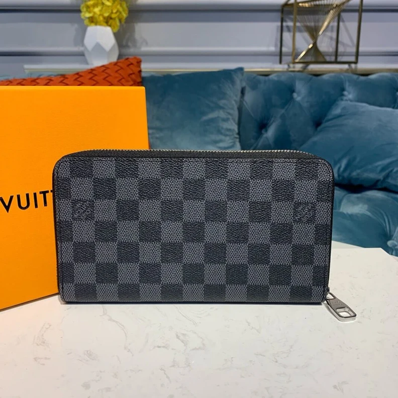 Replica bags Keeping pa Louis Vuitton Damier Graphite Canvas Zippy Organizer Wallet