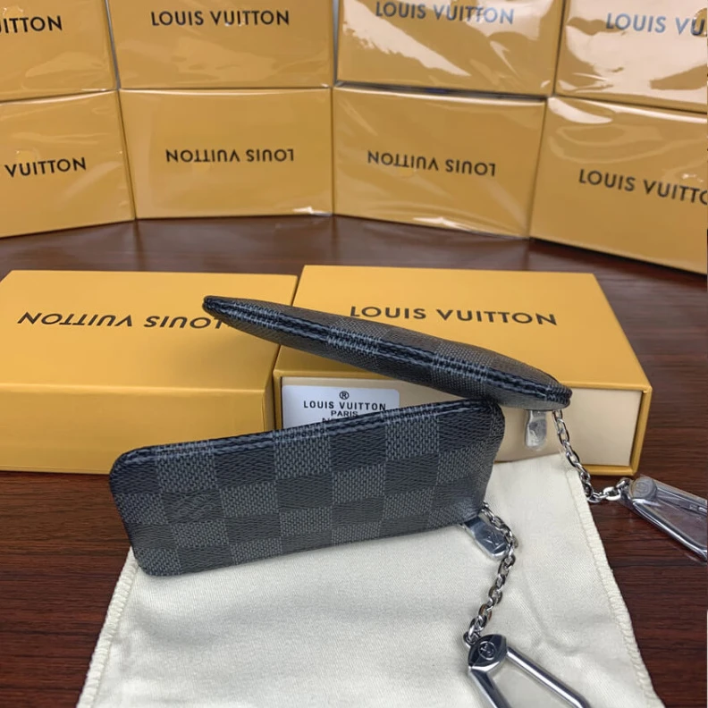 Mythick ru Key ring Louis Vuitton Damier Graphite Key Pouch