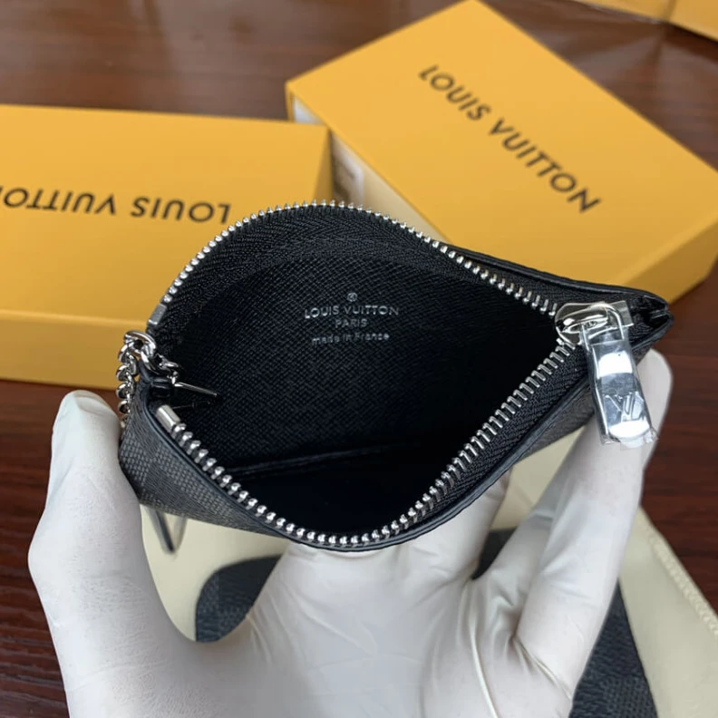 Mythick ru Key ring Louis Vuitton Damier Graphite Key Pouch