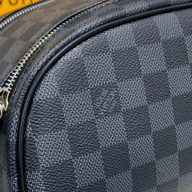 Lv belts replica Double zi Louis Vuitton Damier Graphite King Size Toiletry Bag