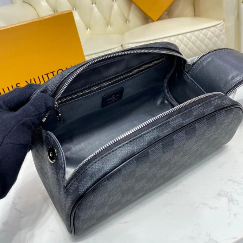 Lv belts replica Double zi Louis Vuitton Damier Graphite King Size Toiletry Bag