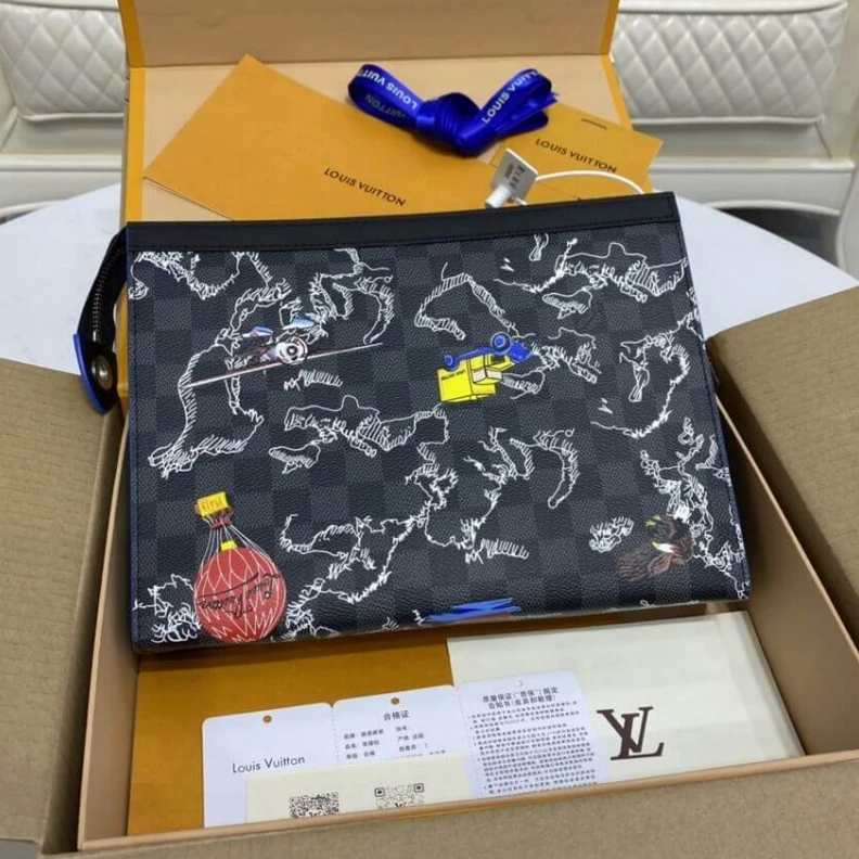 Mythick ru Damier Gr Louis Vuitton Damier Graphite Map Pochette Voyage MM