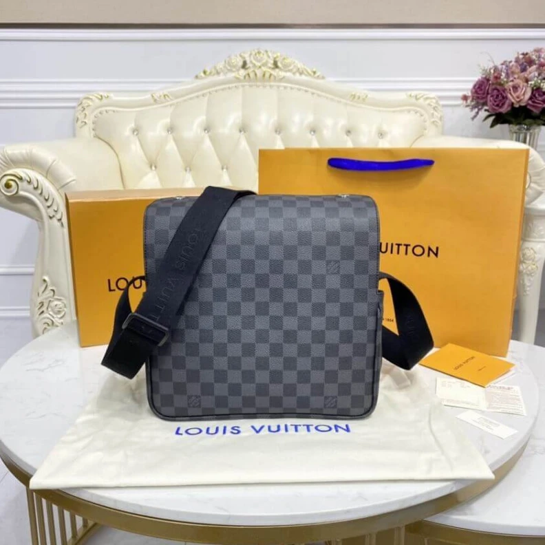 Lv belts replica Damier ca Louis Vuitton Damier Graphite Naviglio Messenger Bag