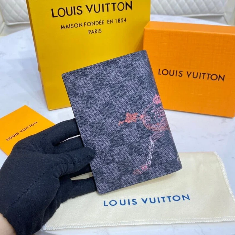 Lv belts replica 10 x 14 x Louis Vuitton Damier Graphite Passport Cover