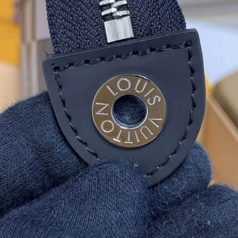 Mythick.ru Blue Dami Louis Vuitton Damier Graphite Pochette Voyage MM