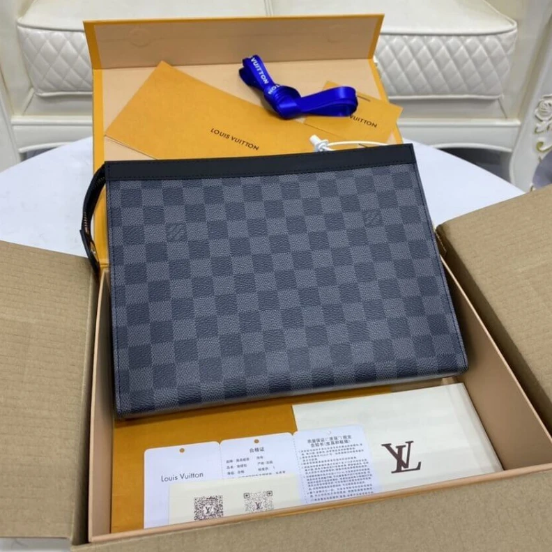 Replica bags lv Compact, v Louis Vuitton Damier Graphite Pochette Voyage MM