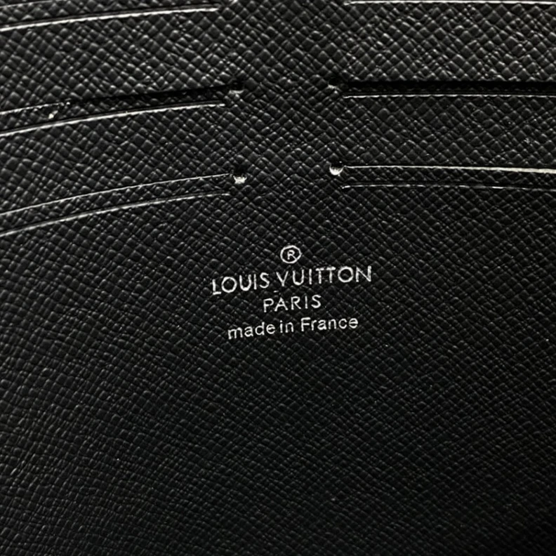 Replica bags lv Compact, v Louis Vuitton Damier Graphite Pochette Voyage MM