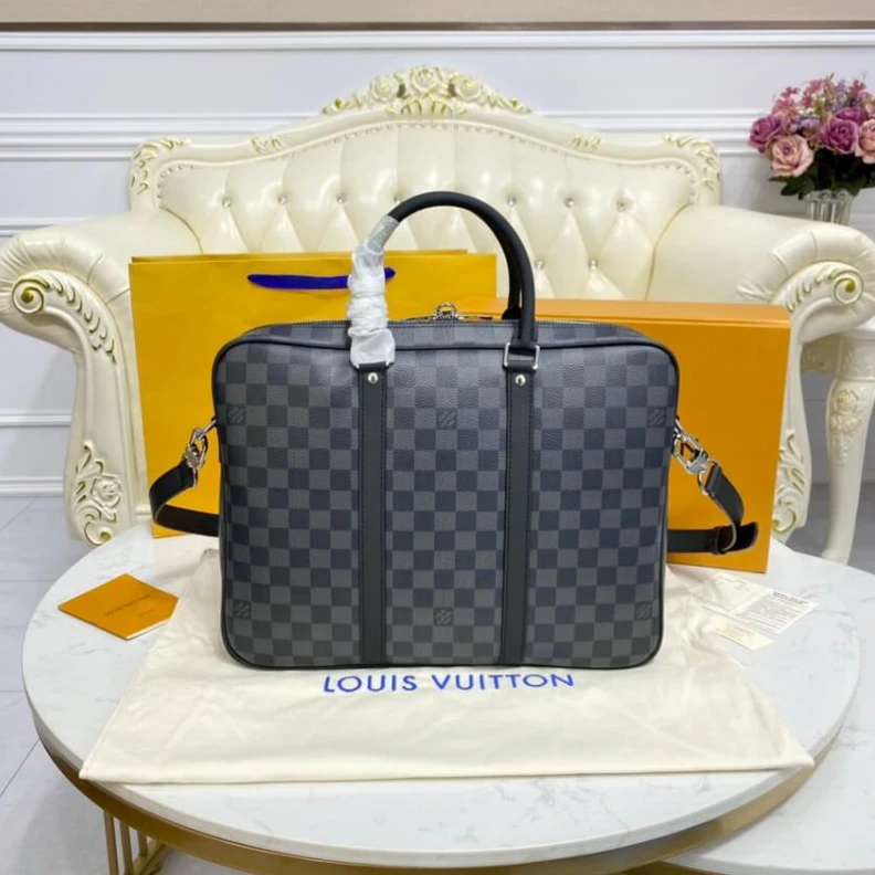 Mythick.ru Handle:Do Louis Vuitton Damier Graphite Porte-Documents Voyage PM