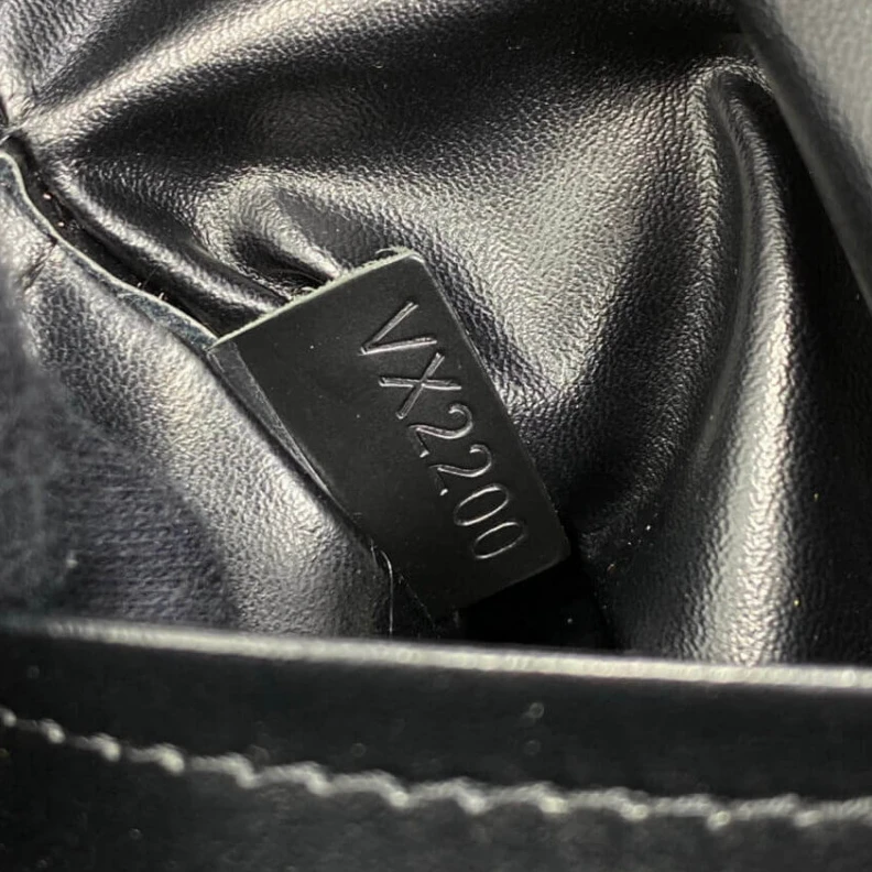 Mythick ru Vertical Louis Vuitton Damier Graphite Toilet Pouch GM