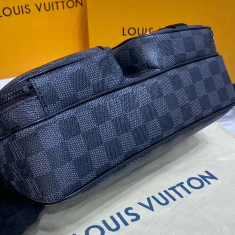 Replica bag Cowhide l Louis Vuitton Damier Graphite Utility Messenger Bag N40280