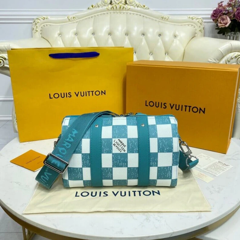 Mythick A miniatur Louis Vuitton Damier Pattern City Keepall in Blue