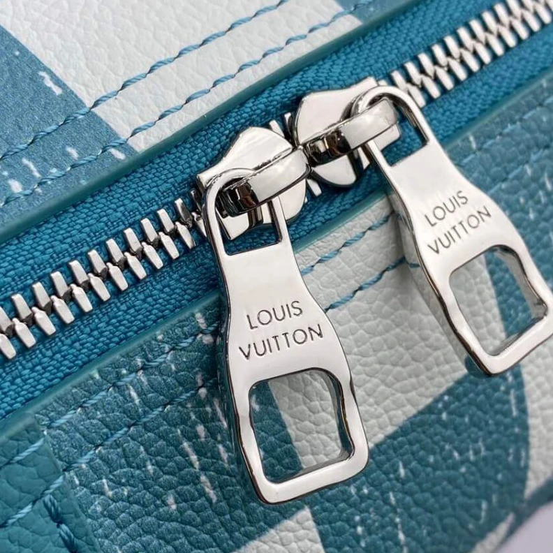 Mythick A miniatur Louis Vuitton Damier Pattern City Keepall in Blue